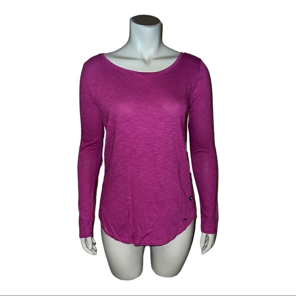 Hollister Women's Purple Cut Out Back Shirt Must Have Collection Small NWT